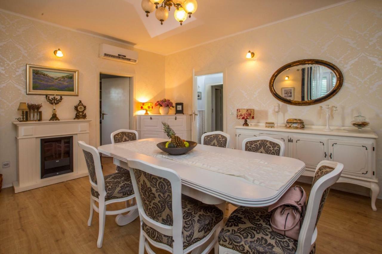 Apartment Valerija Jesenice  Exteriör bild