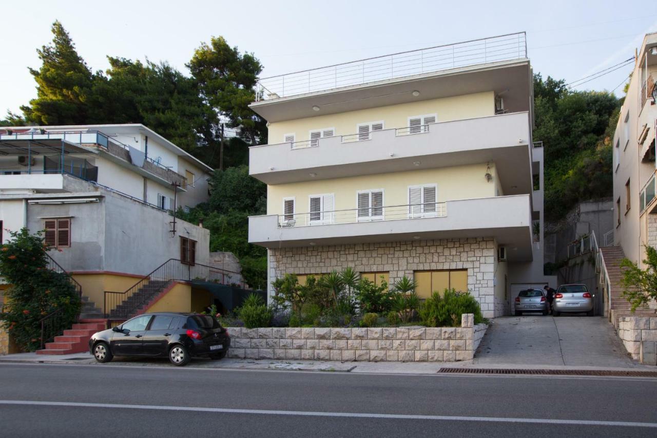 Apartment Valerija Jesenice  Exteriör bild
