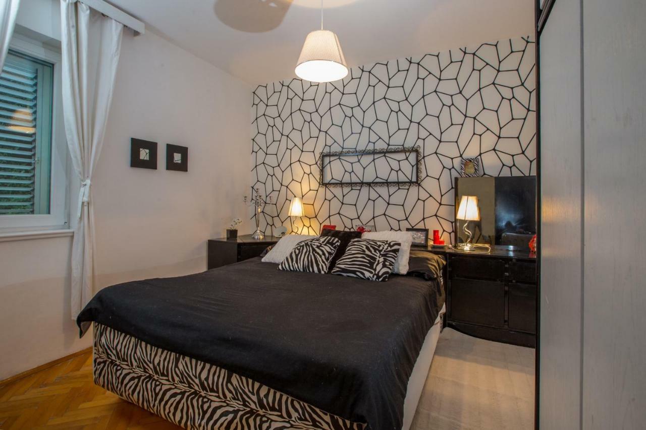 Apartment Valerija Jesenice  Exteriör bild